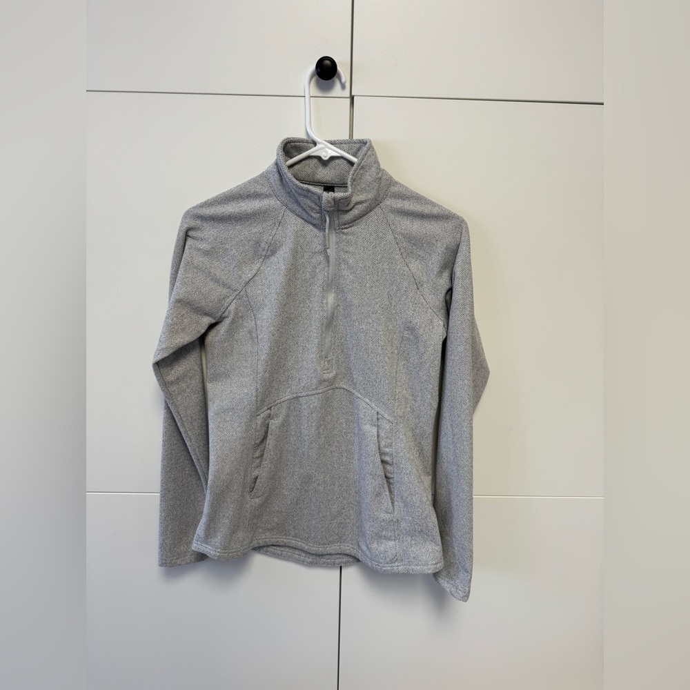 Kyodan Gray Quarter-Zip Pullover. Size Small.